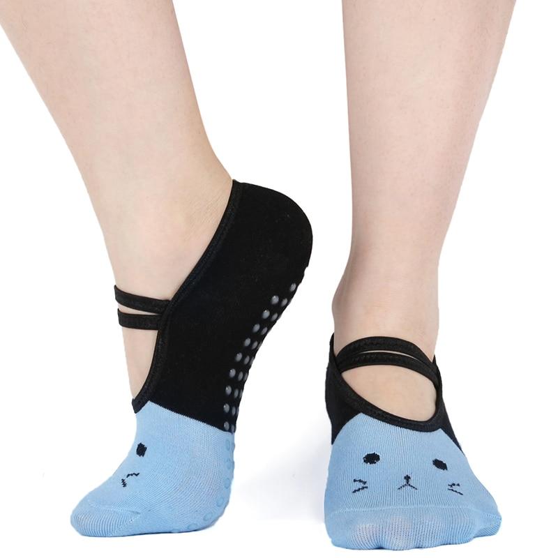 https://chakragalaxy.com/wp-content/uploads/2023/02/1-pair-cat-design-print-breathable-non-slip-backless-silicone-yoga-pilates-socks-294231.jpg