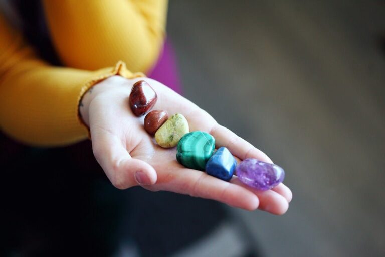 Exploring the Hand Chakras: Their Meaning and Importance in Healing
