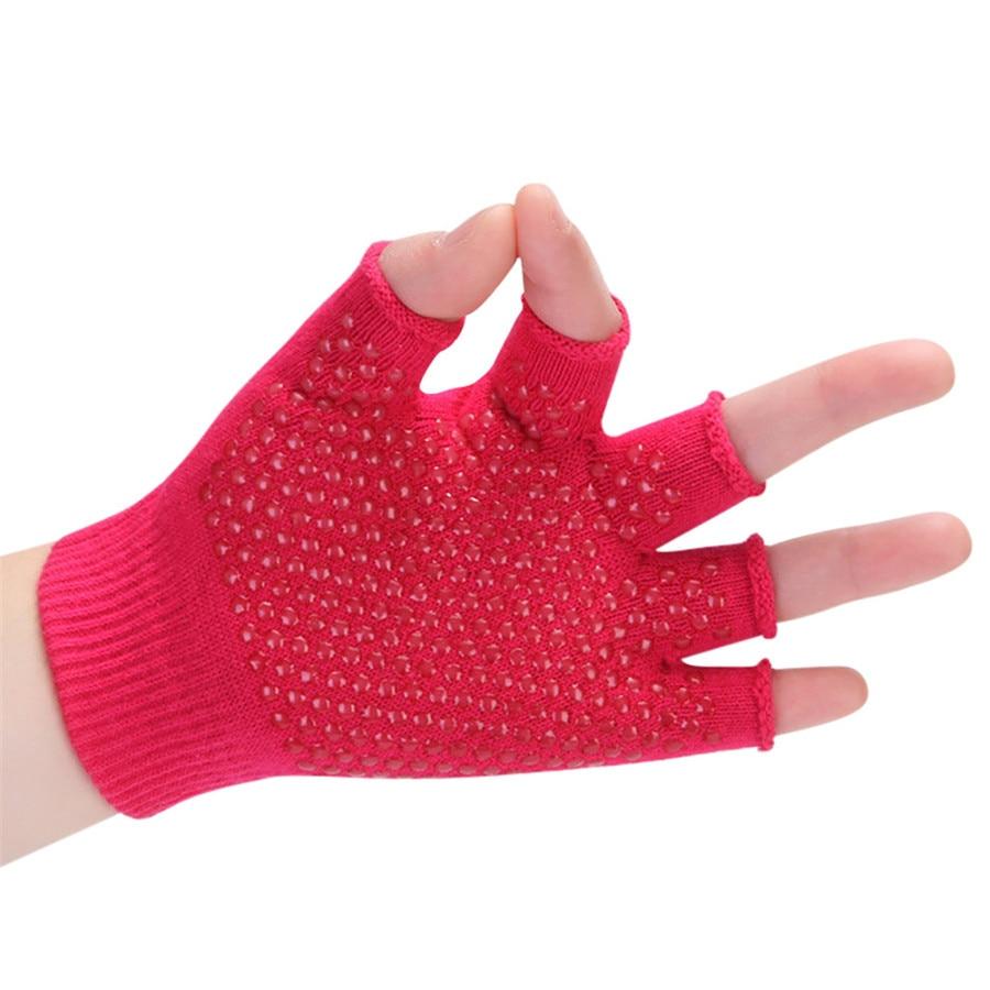 Flexible Cardinal Red Yoga Wrist Support Gloves with Silica Gels