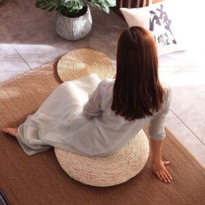 Japanese Style Corn Husk Straw Round Yoga Meditation Floor Cushion