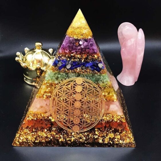 Seven Chakra Energy Crystal Orgone Chakra Pyramid