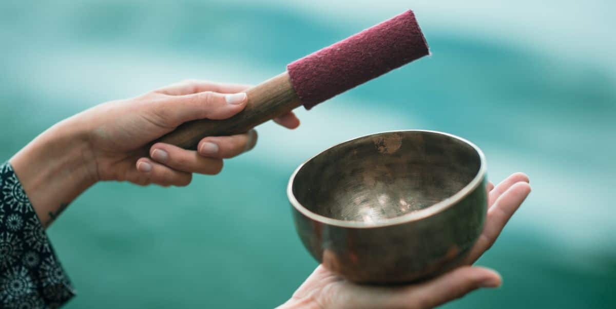 How to Use a Tibetan Singing Bowl