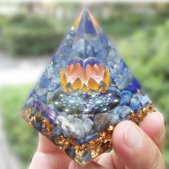 Metatron's Cube Lotus Lapis Lazuli Orgone Chakra Pyramid