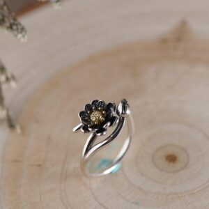 Elegant Retro Lotus Flower Silver Women's Ring