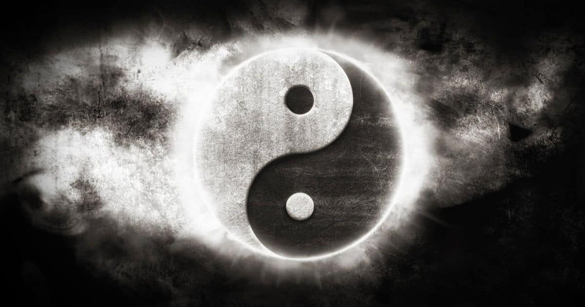 Meaning and Benefits of Yin Yang Necklaces – Your Ultimate Guide to Stylish Balance